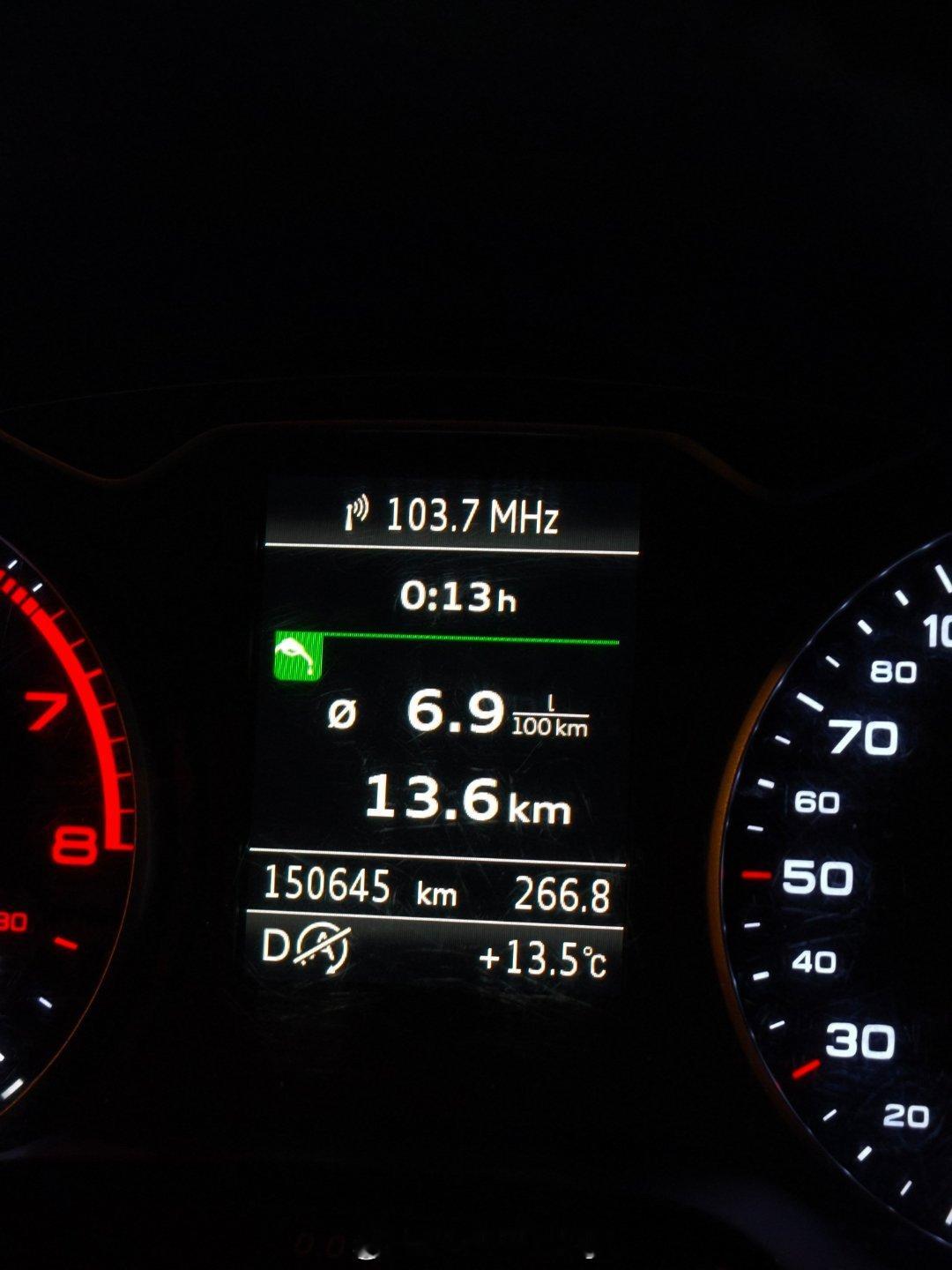 摆渡车开了16分钟从机场停车场开回家13分钟