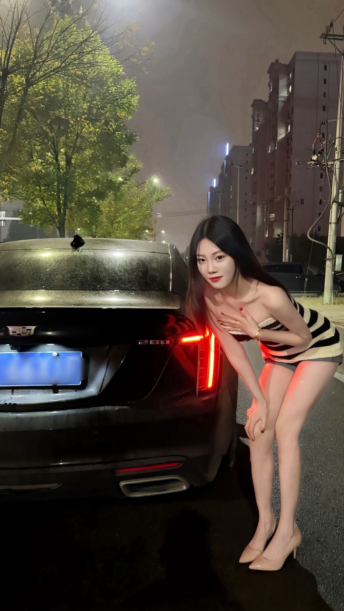 一般情况凯迪拉克车主都很潇洒