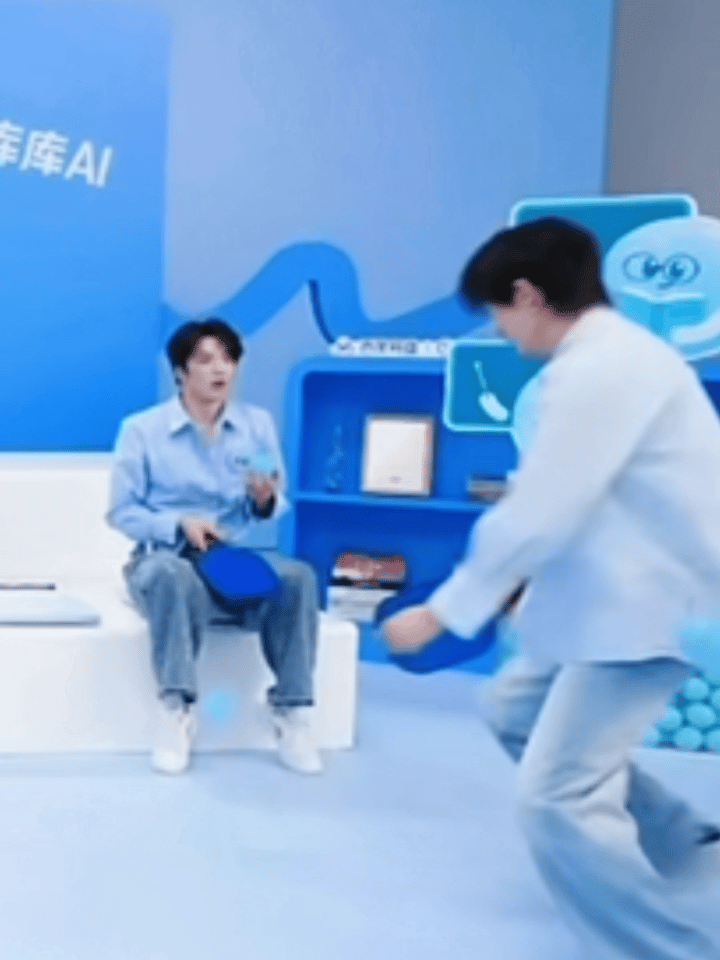 怎么可以这么搞笑​​​