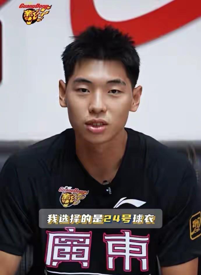 崔永熙四年长约续约广东，表明两件事！1.崔永熙长留广东，前一段时间辽宁自媒体