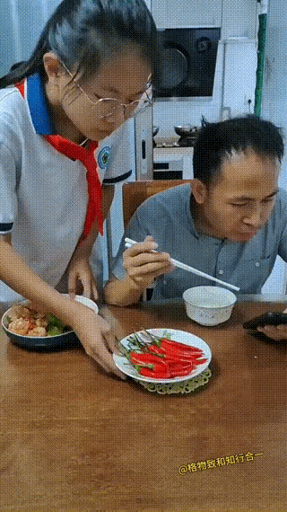 相互伤害[笑着哭][笑着哭]
