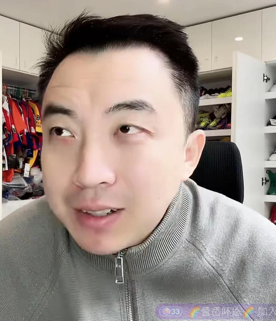 媒体人袁甲直言，上海申花在新赛季的中超联赛里不可能拿冠军了。在近期足协的处罚情