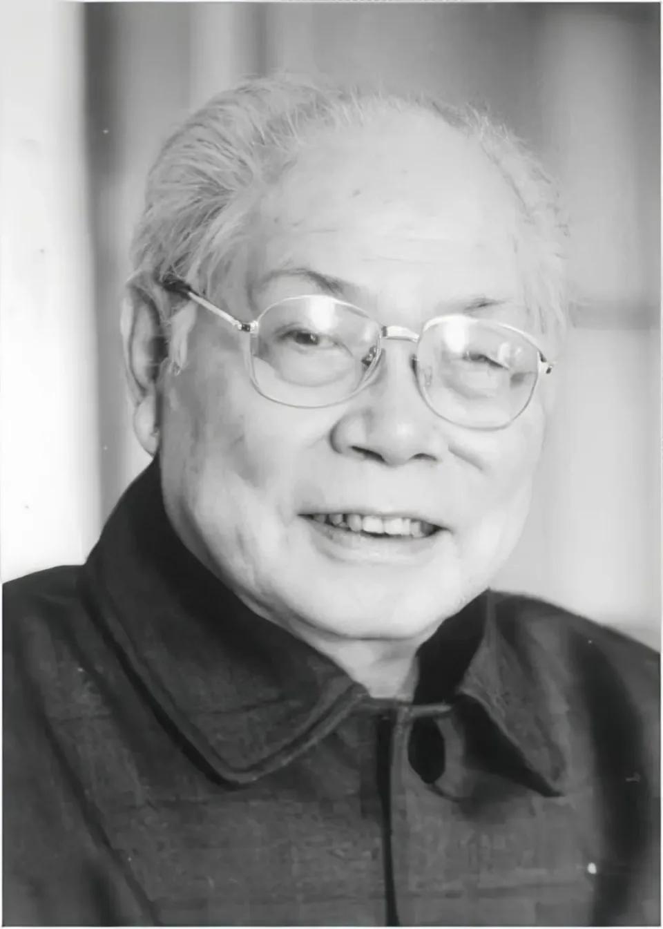 你所知道最高寿的人能活到多少岁？宋美龄活了106岁，还不是最高的。四川有一位作家