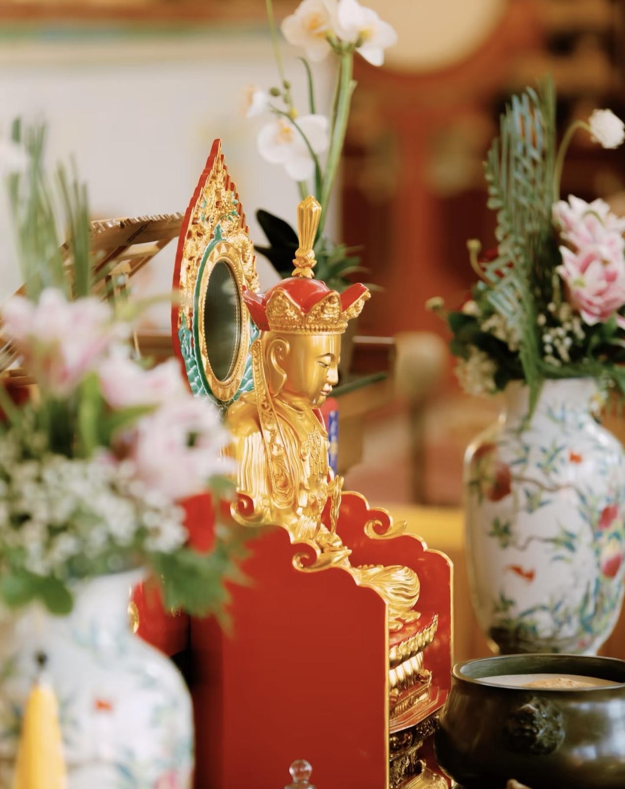 命由已造，相由心生，世间万物皆是化相，心不动，万物皆不动，心不变，万物皆不变。