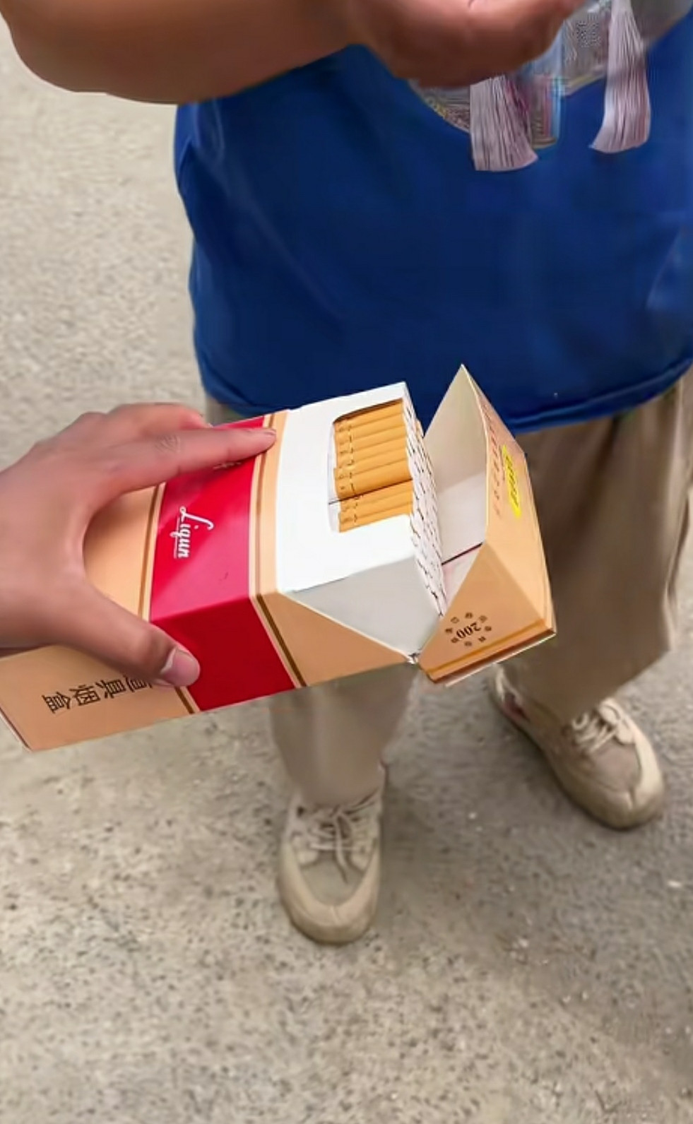 第一次见，不知道什么牌的。