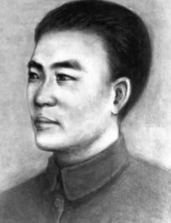 抗战中，老乡给八路军送饭，到指挥部时惊呼：“日军！”大家出来一看，发现哨兵竟一枪