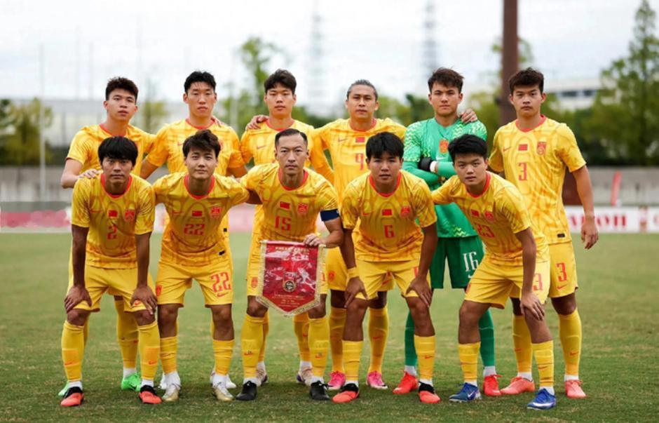 三场球，射门和控球全落后。但小组第一，出线了😭U23国足亚运会小组赛打完了。