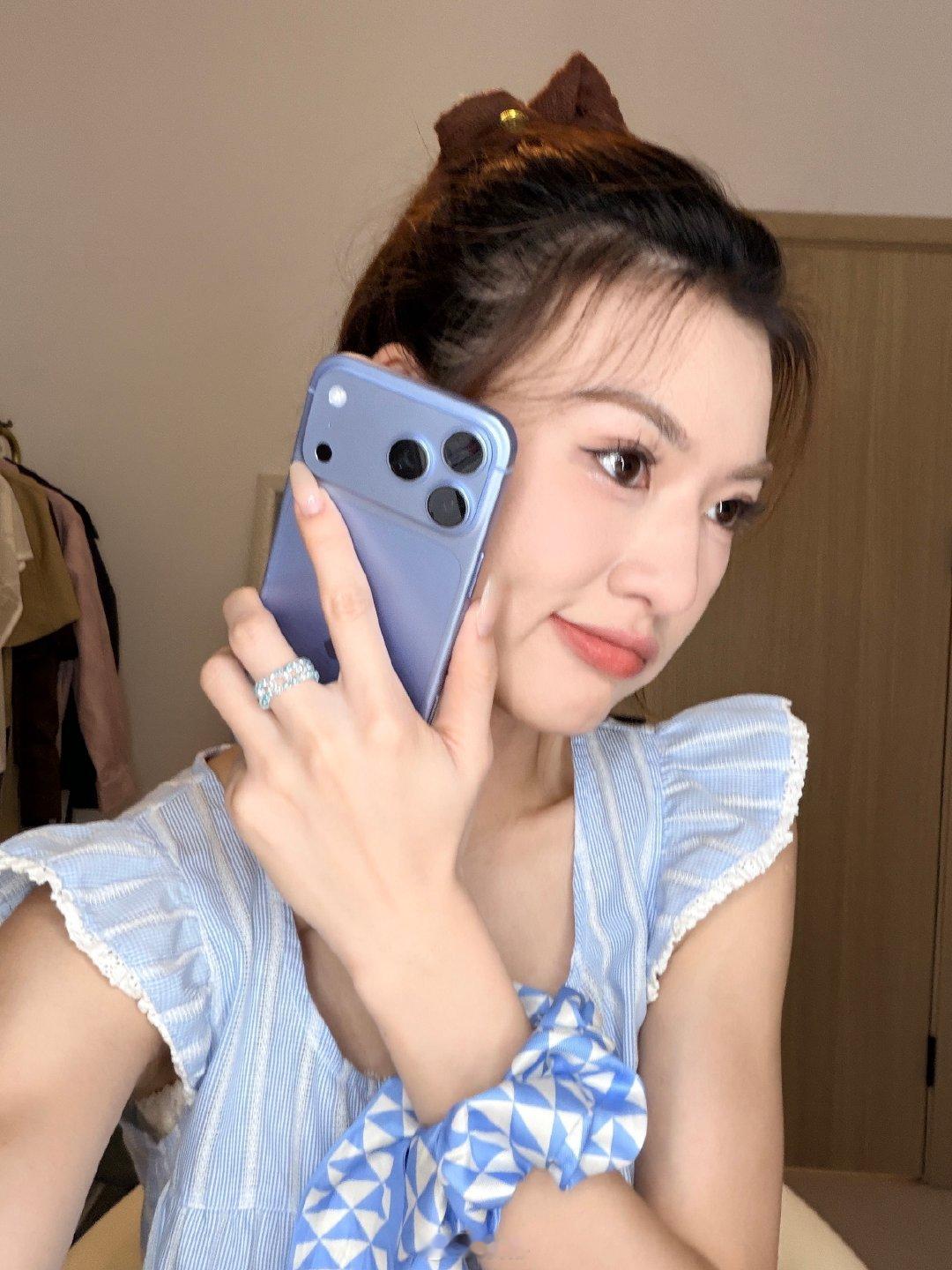 iPhone18ProMax冰川蓝好看吗？​