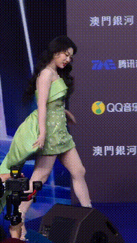 我敢保证现在全网最自豪、最骄傲的女人，就是沈春阳了我要是她，做梦都能笑醒