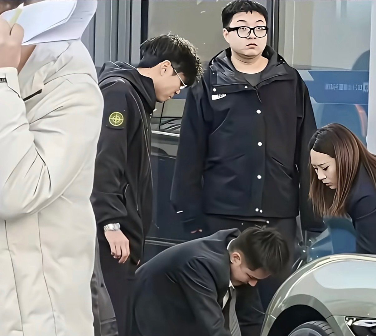 以后电车4S店都贴这个做警示图吧