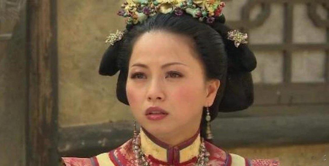 1682年，40岁的建宁公主守寡七年后，康熙下旨处死吴三桂所有的孙子，这就包括了