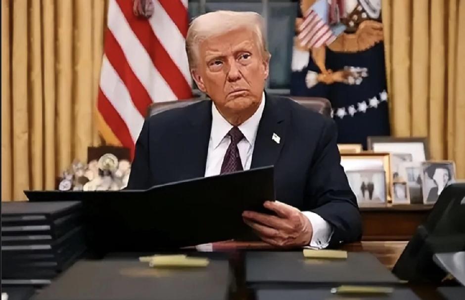 中国减持美债说白了就是怕钱打水漂——美国现在欠了36万亿外债，还钱全靠借新还旧，