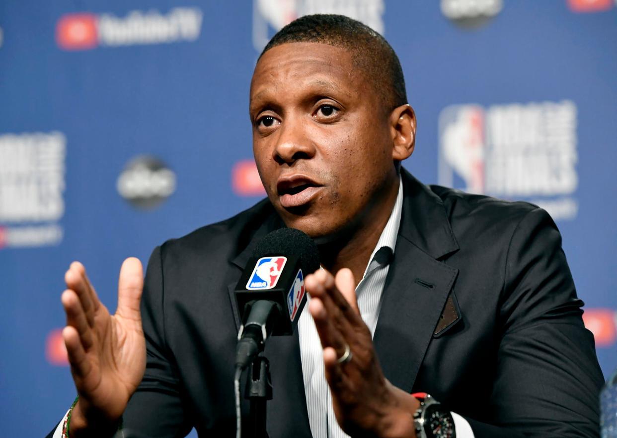 根据NBA著名记者ShamsCharania的报道，独行侠正式聘用马赛-乌杰里