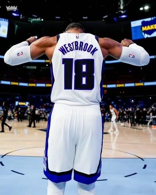NBA交易接近尾声，还有很多老球员没有找到下家1，杰夫格林——39岁，大前锋2