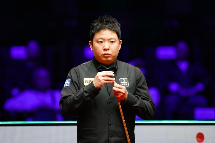 北京时间3月17日下午，刚刚结束了一场2026斯诺克世界公开赛正赛首轮较量，囯锦