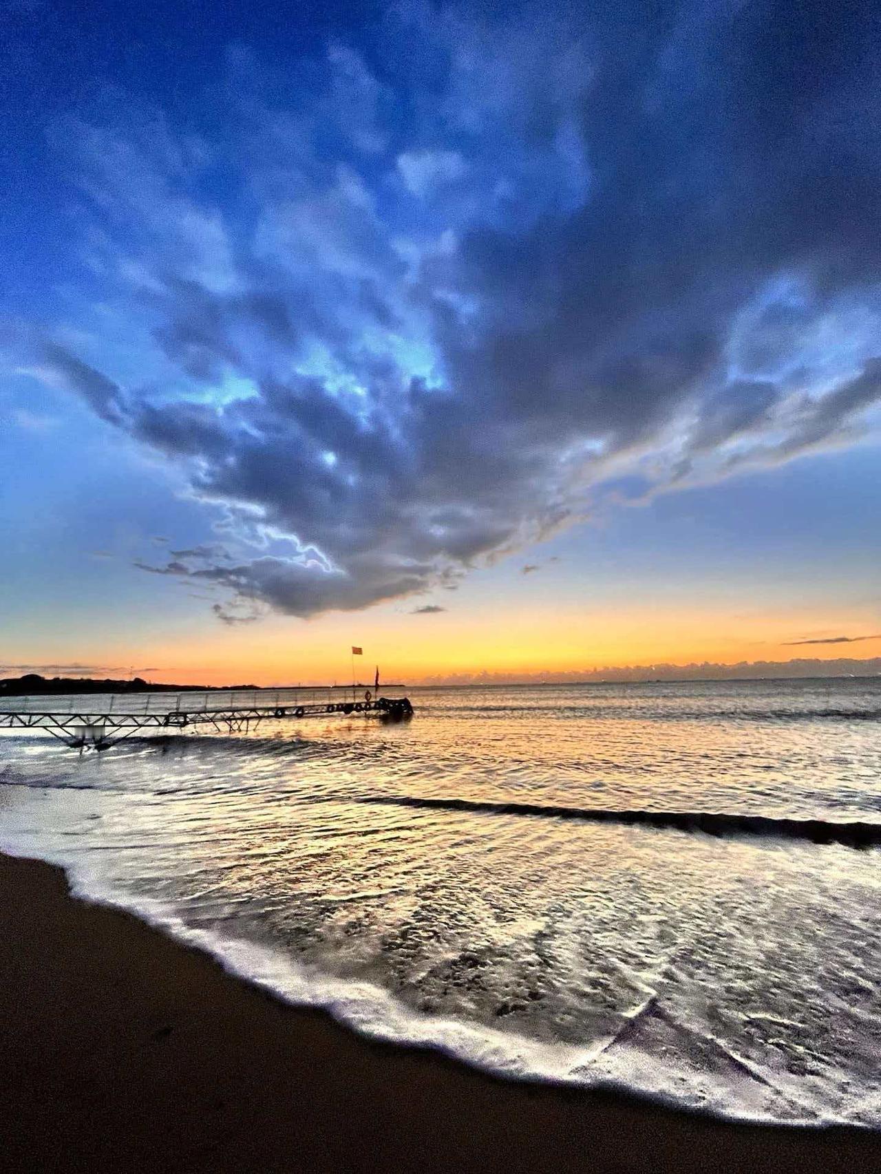 趁着海风不燥，带娃在日照“慢”游两天听人劝，吃饱饭，网友说，看海凭啥不来我们日