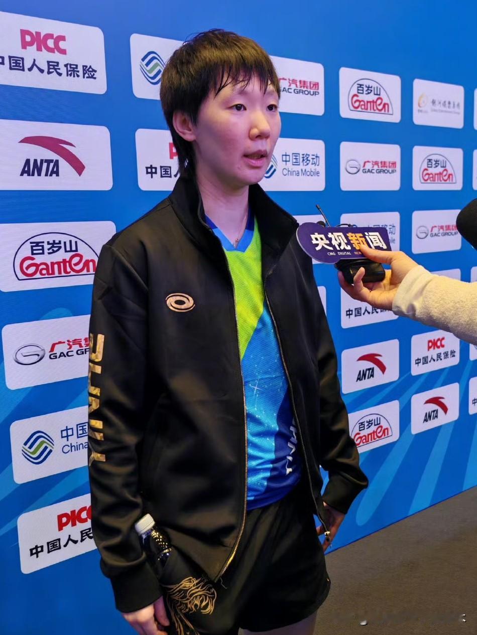 国乒两个绝对主力王曼昱、孙颖莎如愿以偿地会师决赛了！这也是双方第二次打进全运会