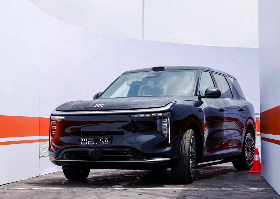 北京车展最值得关注的车，智己LS8凭什么让人上头？2026北京车展来了，各大品