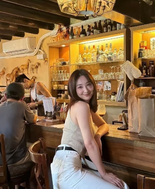 高海宁这种才是好身材，看起来一副气血很足的样