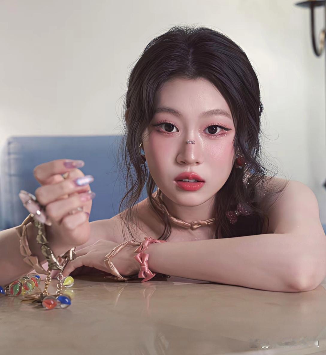 真是女大十八变，小沈阳的女儿越来越漂亮了