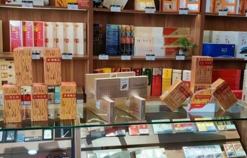 国家出手！整顿烟草市场，3.5亿烟民的春天要来了？国务院一纸新政下去，直接