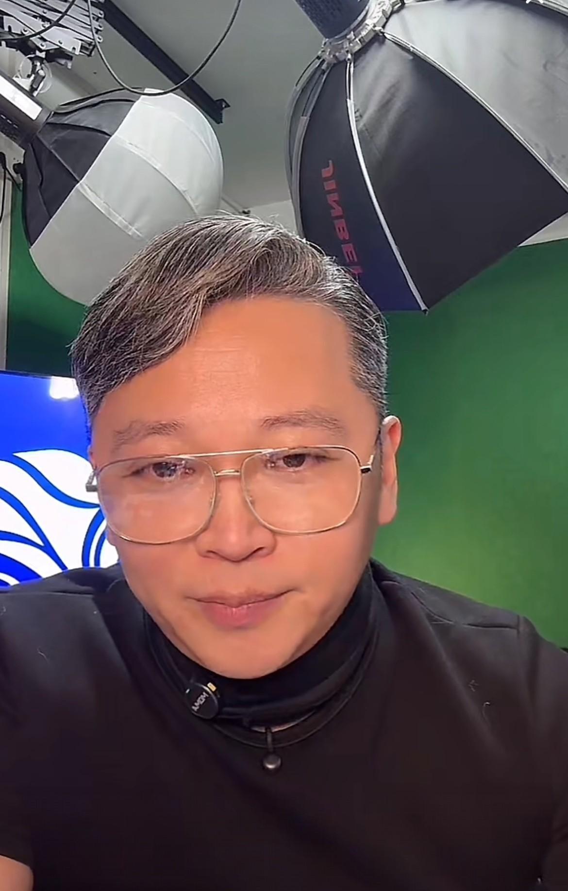 解说员周亮在直播中爆料，申花在上周中和广岛的亚冠比赛的赛前训练，发生了一段小插曲