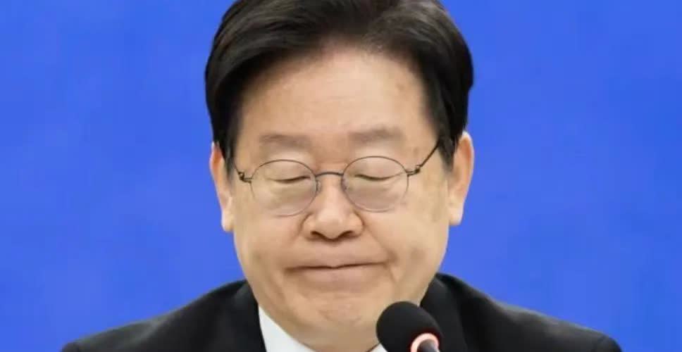 李在明喊和平共处，美B‑52轰隆济州上空，韩美关系就差一声巨响李在明刚喊