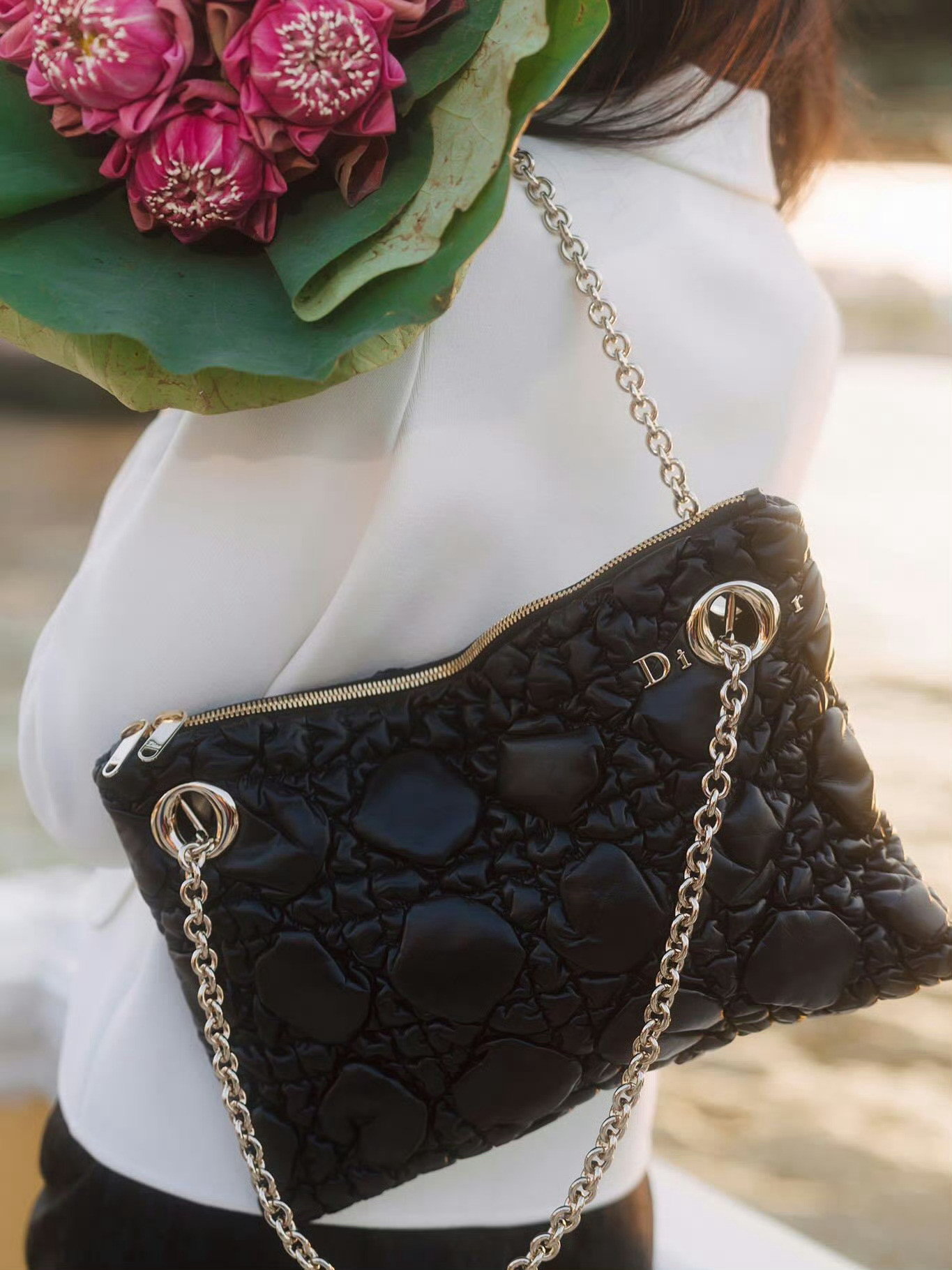 迪奥全球品牌大使及香氛大使邝玲玲LinglingKwong，26春夏系列新l