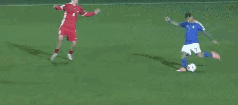 皮奥为意大利国家队再次建功，虽然只是替补上场，但是国米小将用一记头槌破门，帮助意