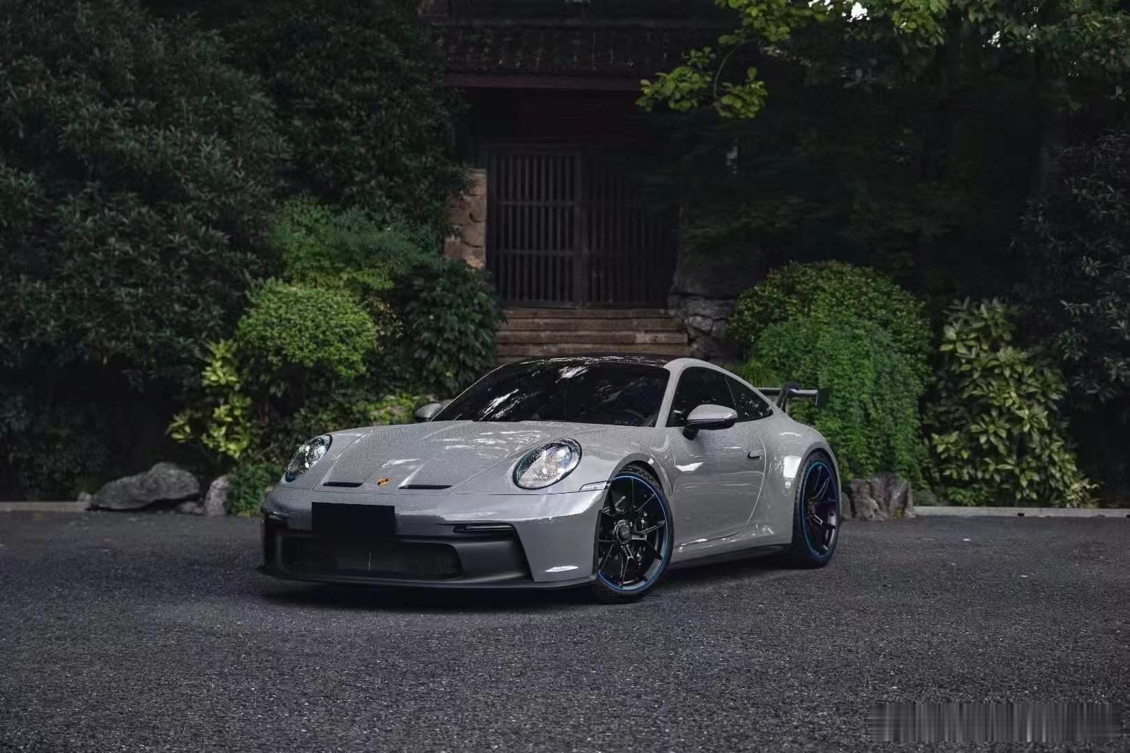 保时捷992GT34.0Na，选配PTS中国灰黑内陶瓷刹车灭火器、美规