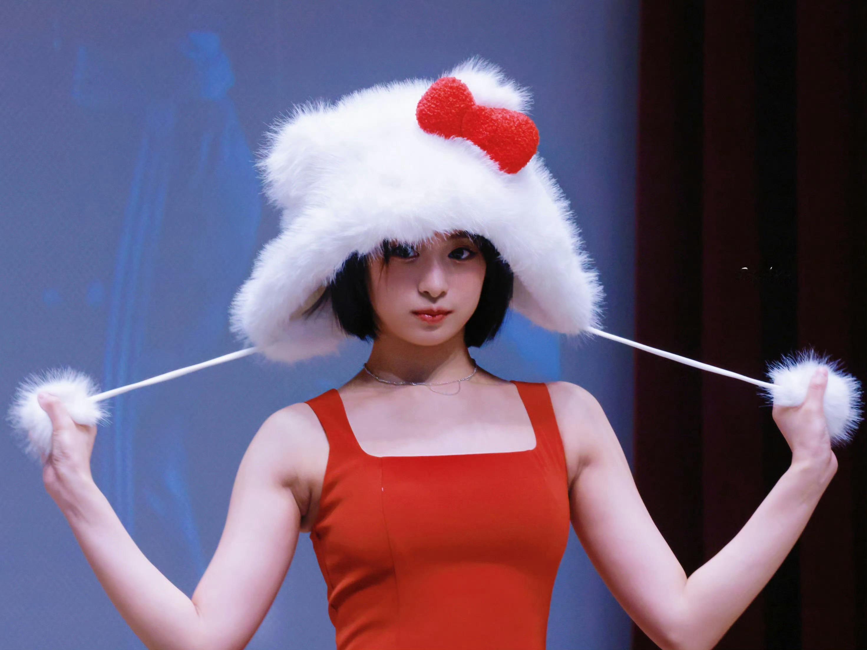 小猫小猫我们喜欢你≽^•༚•ྀི≼ahyeon