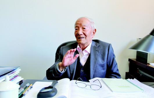 中国23位“两弹一星”元勋，如今仅剩2位健在，王希季是还在世功勋中最年长的一位，