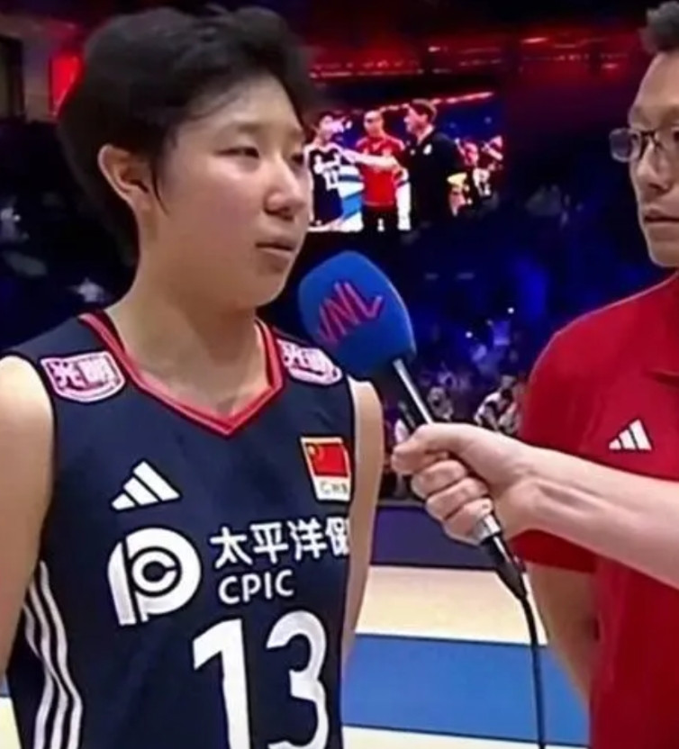 再战波兰女排，小将董禹含要时刻准备着中国女排总决赛再战波兰。此前中国女排已与对