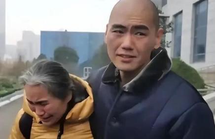 太令人心碎！山东16岁尖子班长遭刑讯逼供，被迫承认杀人罪行，含冤身陷囹圄整整15