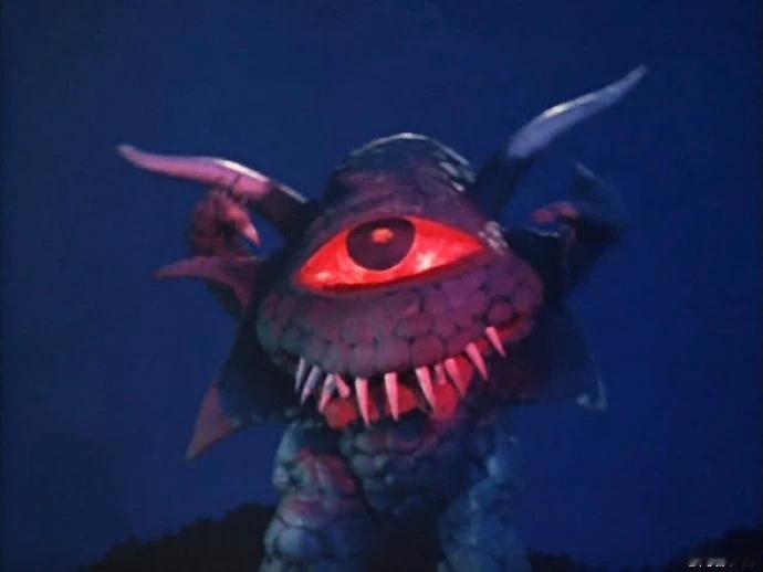 雷欧奥特曼剧照和奈欧斯奥特曼剧照