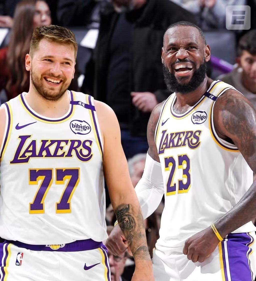 假如詹姆斯以二三当家的身份再拿三个冠军，冠军数达到7个，有没有可能超越乔丹？詹