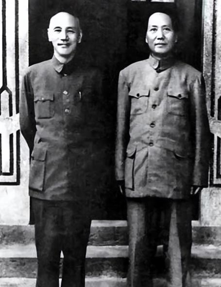 1975年，蒋介石在人生最后一个春节给毛主席秘密传话，希望了却他的最后一个心愿，