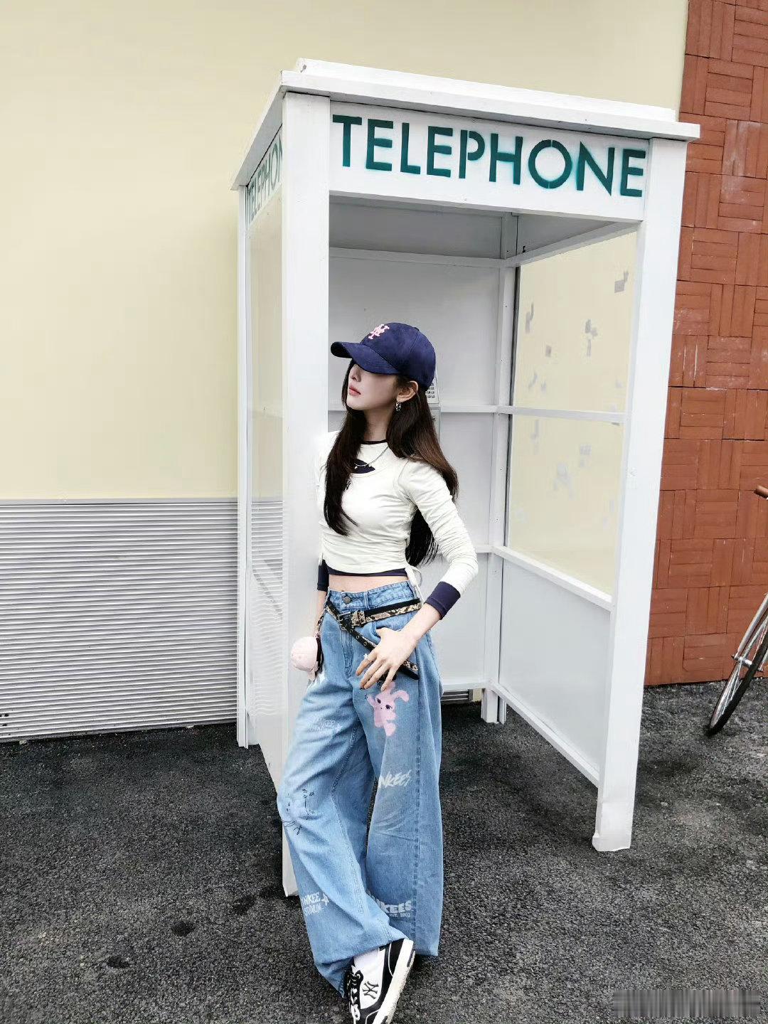 #章若楠沈千盏#🩵#章若楠想把你和时间藏起来#我们各自努力沉淀期盼未来能够顶峰相见。​
