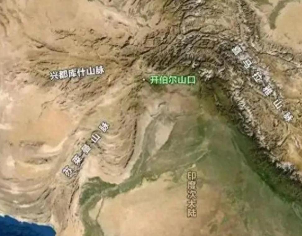 印度3000年亡国8次，不是因为打不过，全怪个600米宽的狭窄通道？这听起来像