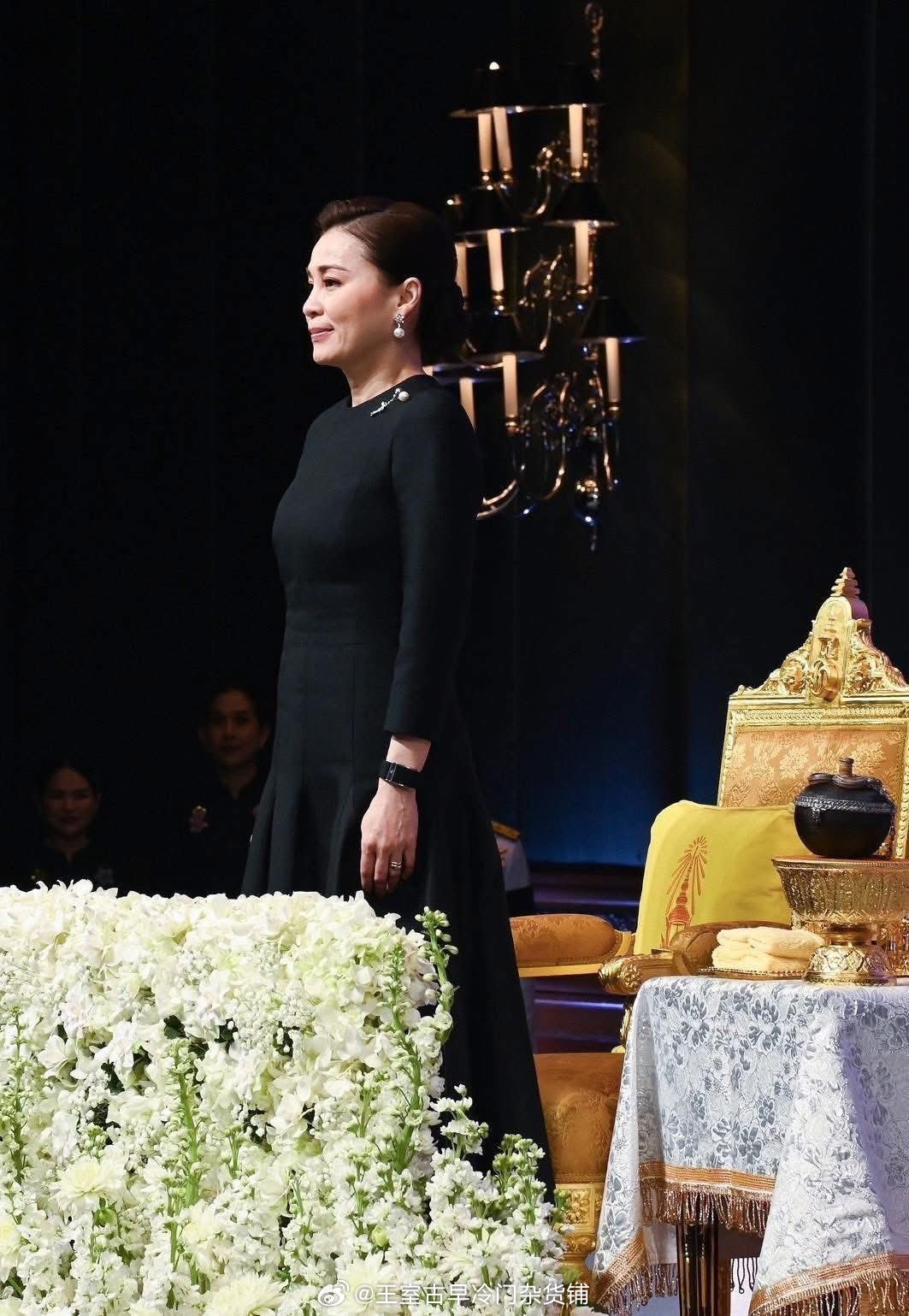 王室王室泰国王室素娘娘2026年3月4日，素娘娘出席开幕式。