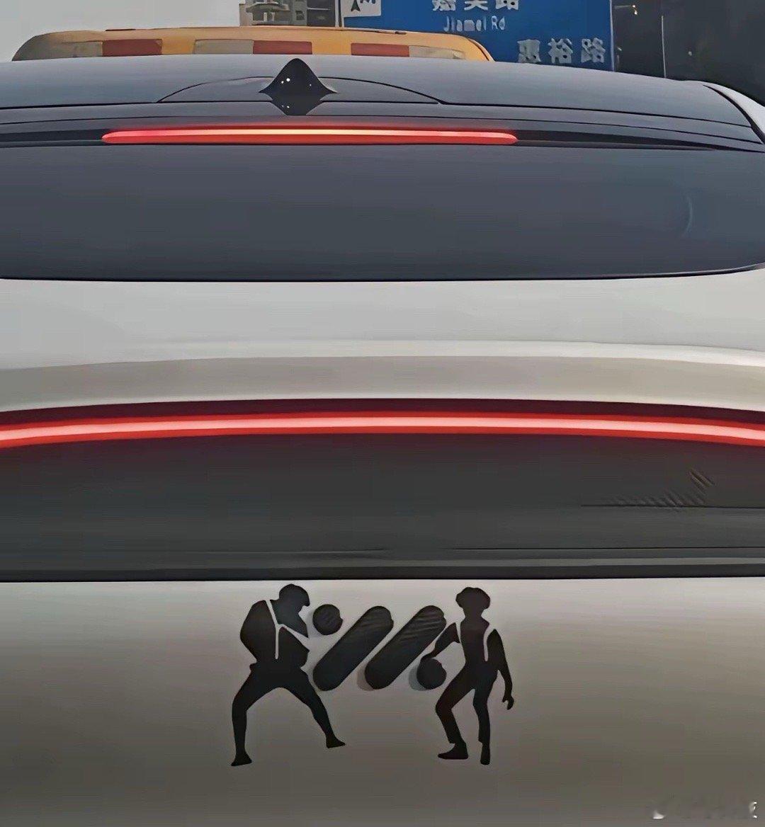 哪些被赋予灵魂的车标，你们觉得谁最好看