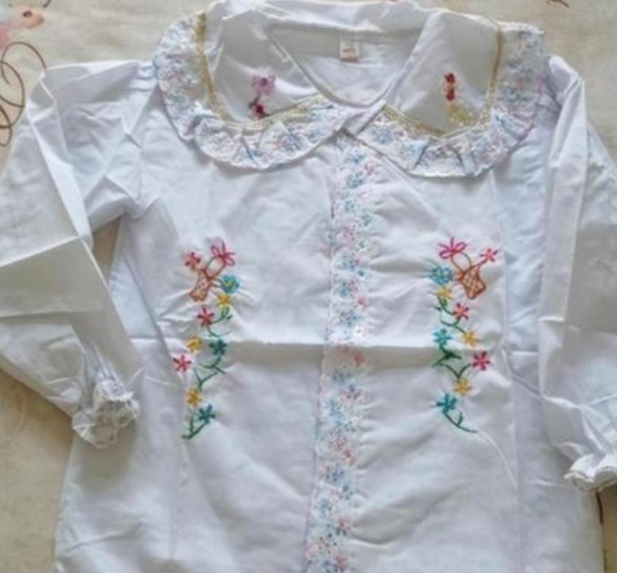 70年代末，中国从日本进口了大量化肥，发现装化肥的袋子竟然是上好的尼龙布料，这在