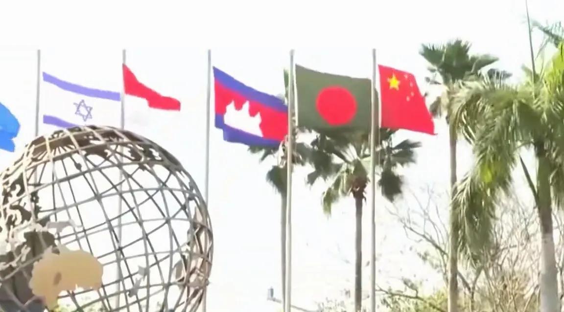 三万亿？这也太惊人了吧？简直是要把老美气个半死的节奏啊！近期，中国和东盟签署