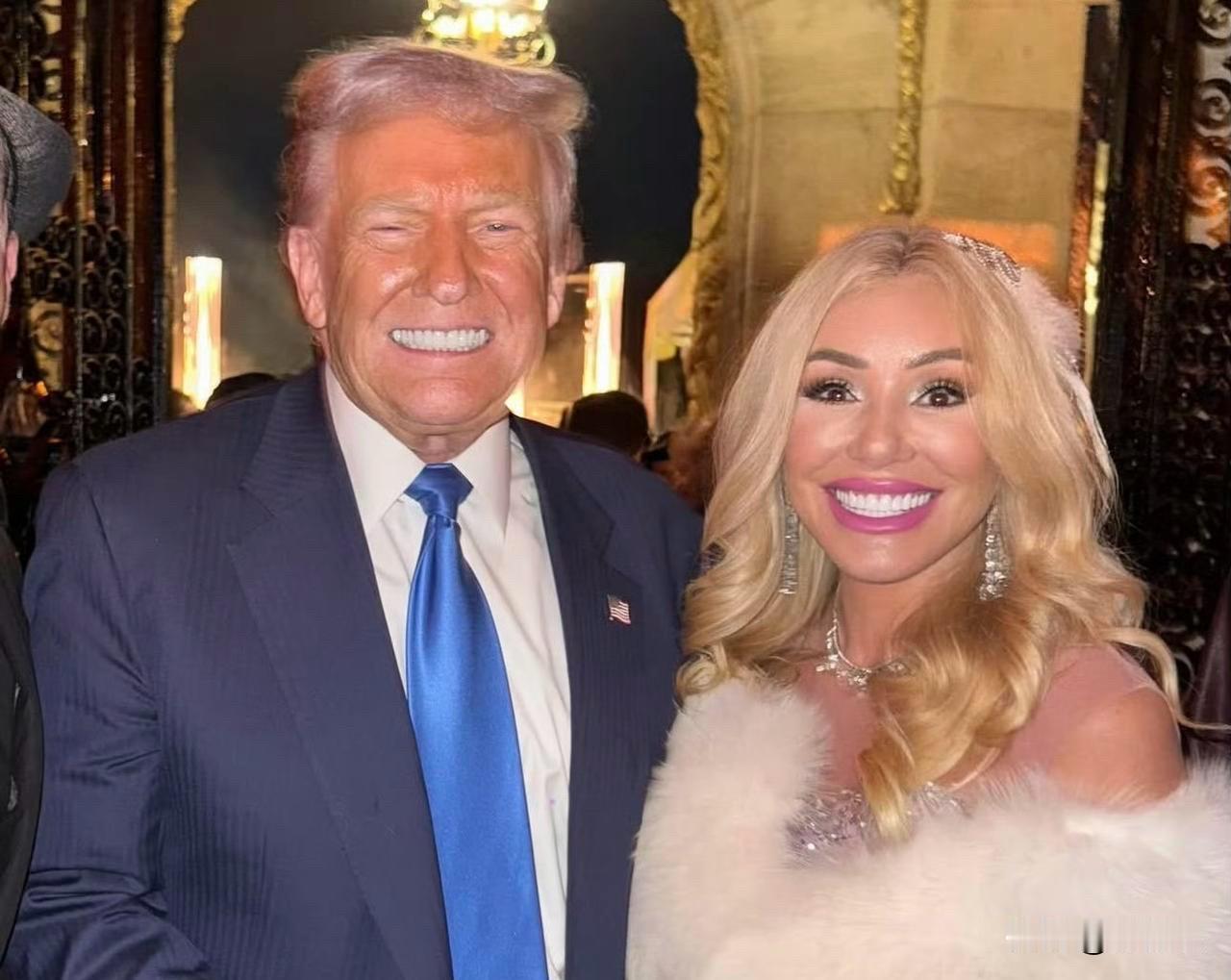 特朗普从韩国赶回白宫过万圣节🎃跨越时区虽疲惫，但仪式感不能少一年一度万圣节在