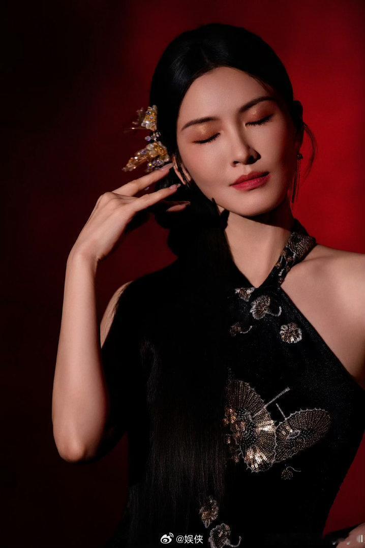 徐洁儿到底有什么短板看完乘风直播彻底被徐洁儿圈粉，唱跳表现样样在线，妥妥六边形全