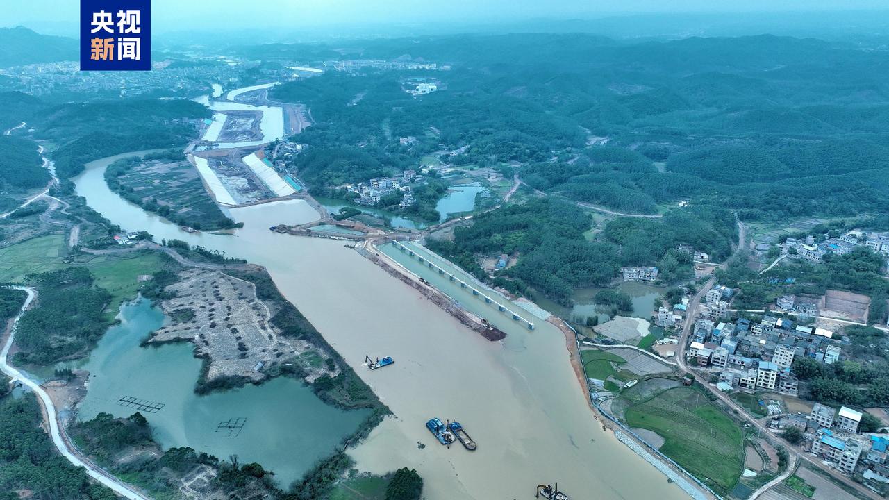 8月4日，广西传来消息，平陆运河开启全线联调联试，距离年底试通航就差最后一关。