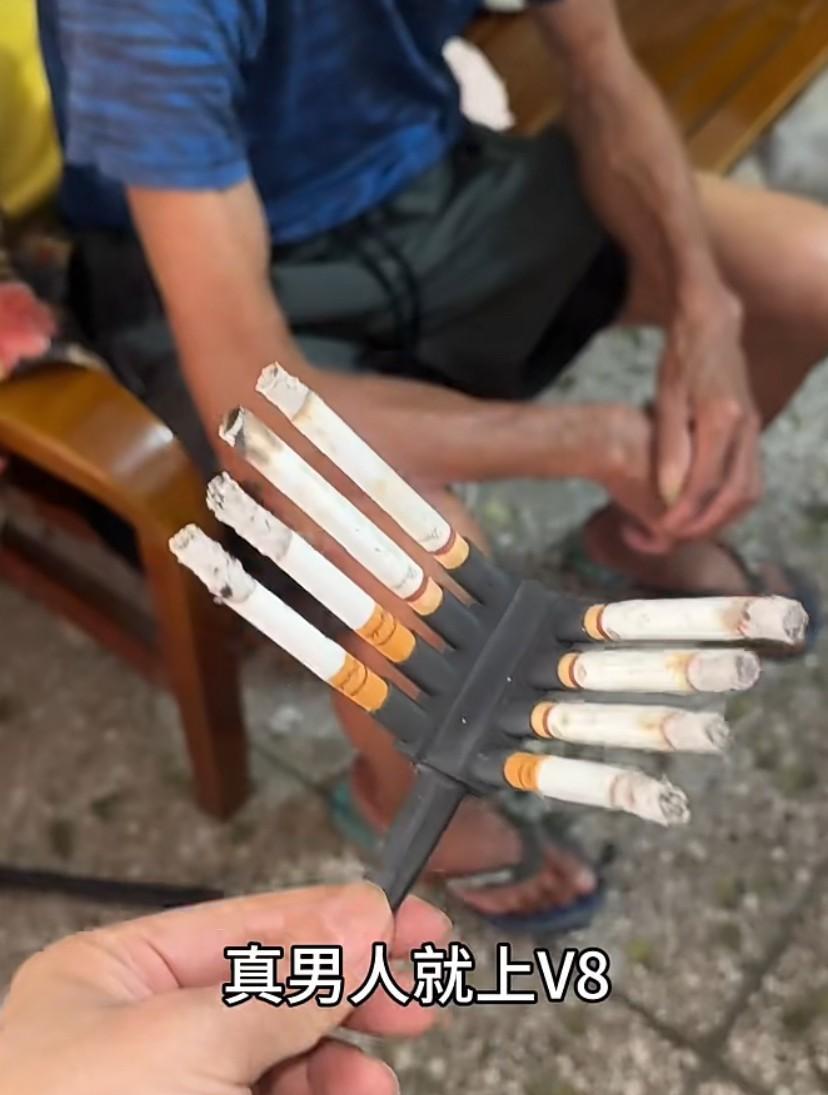 这V8排量谁受得了，大爷得多大的烟瘾～