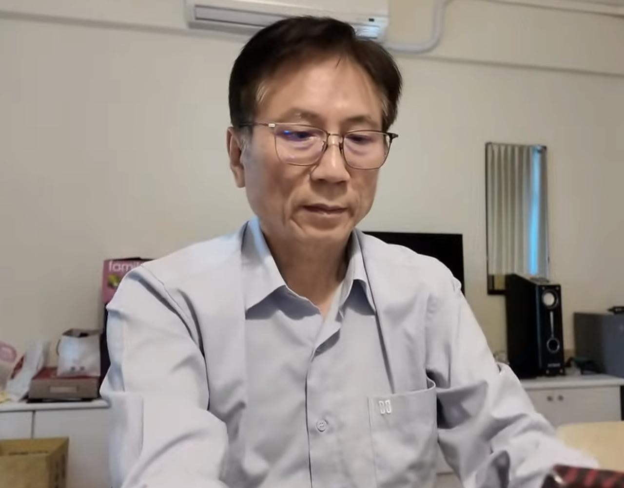 老蓝男詹江村，你又在炫耀什么？昨天，陆配“立委”李贞秀被民众党开除了。这件事