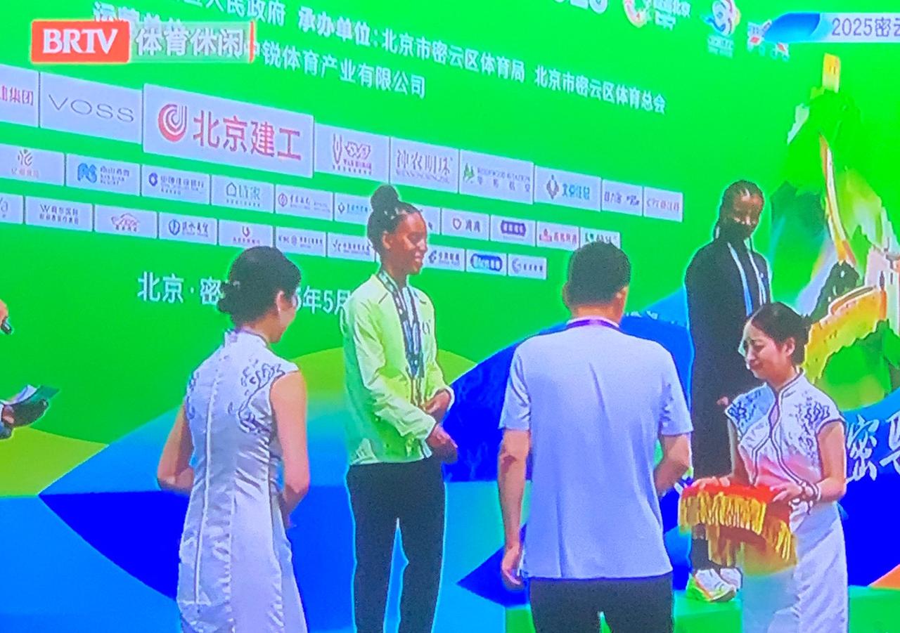 北京建工2025密云马拉松：埃塞俄比亚选手包揽金银铜牌，奖金丰厚引热议！