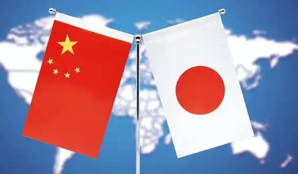 日本为什么总是敢于欺负中国，再而三的？毛主席曾经说：日本之所以敢发动侵华